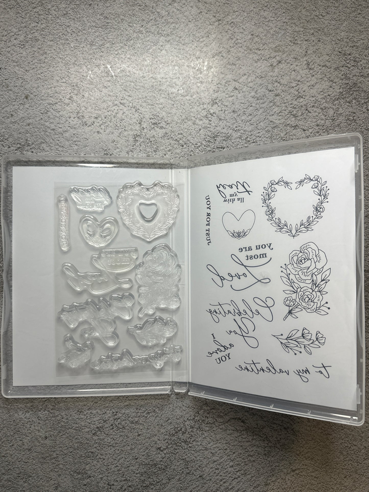 Adoring Hearts Bundle | Retired Photopolymer Mount Stamp Set, Embossing Folder and Dies | Stampin' Up!