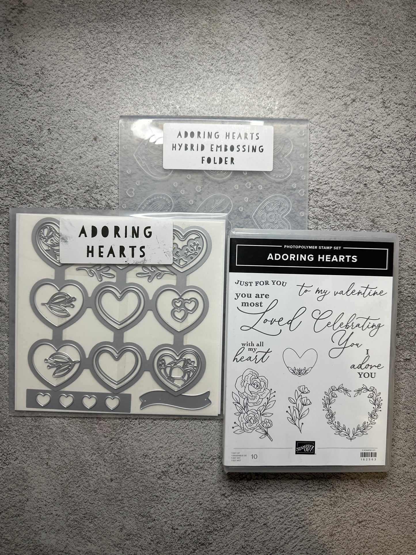 Adoring Hearts Bundle | Retired Photopolymer Mount Stamp Set, Embossing Folder and Dies | Stampin' Up!