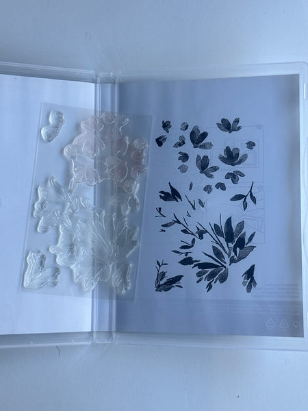 Pretty Petals Bundle | Retired Photopolymer Stamp Set and Dies | Stampin' Up!