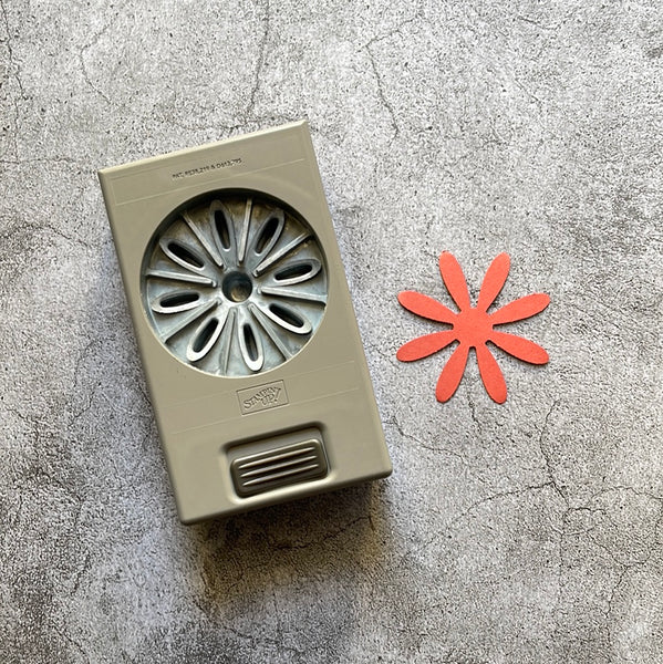 Daisy Punch | Retired Punch | Stampin' Up!