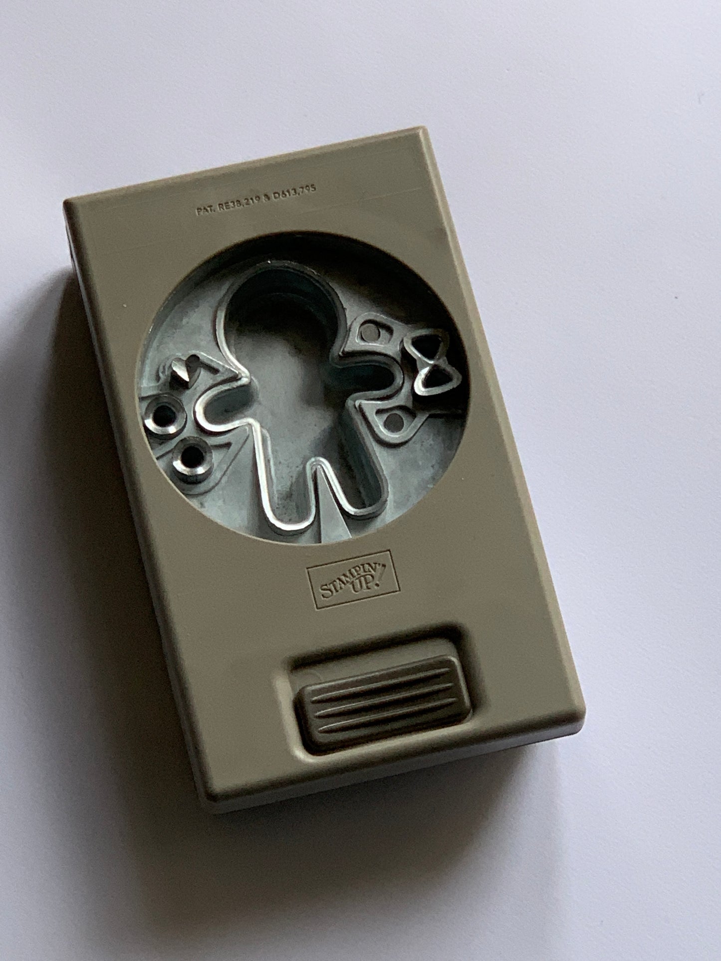 Cookie Cutter Builder Punch | Retired Punch | Stampin' Up!