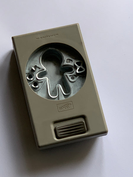 Cookie Cutter Builder Punch | Retired Punch | Stampin' Up!
