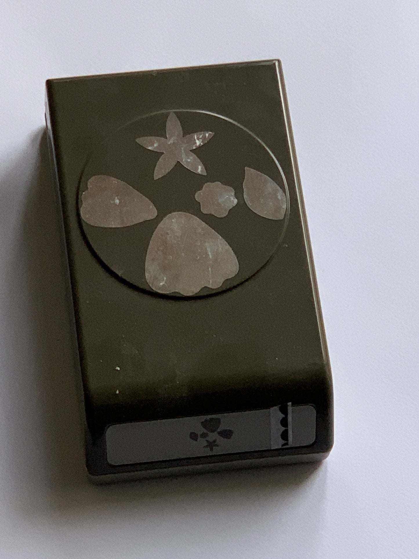 Blossom Builder Punch | Retired Punch | Stampin' Up!